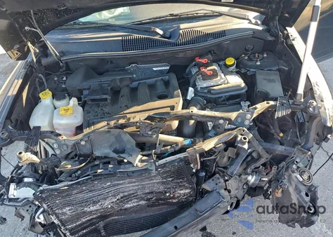 2017 Jeep Compass Latitude z USA, uszkodzony, nr VIN 1C4NJDEB7HD104932